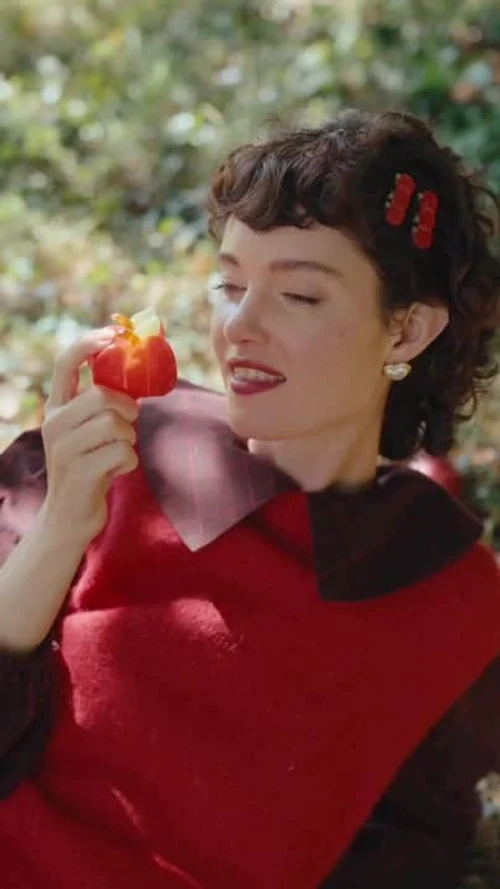 Red Apple Barrette - Fruity and Trendy Accessories | Coucou Suzette